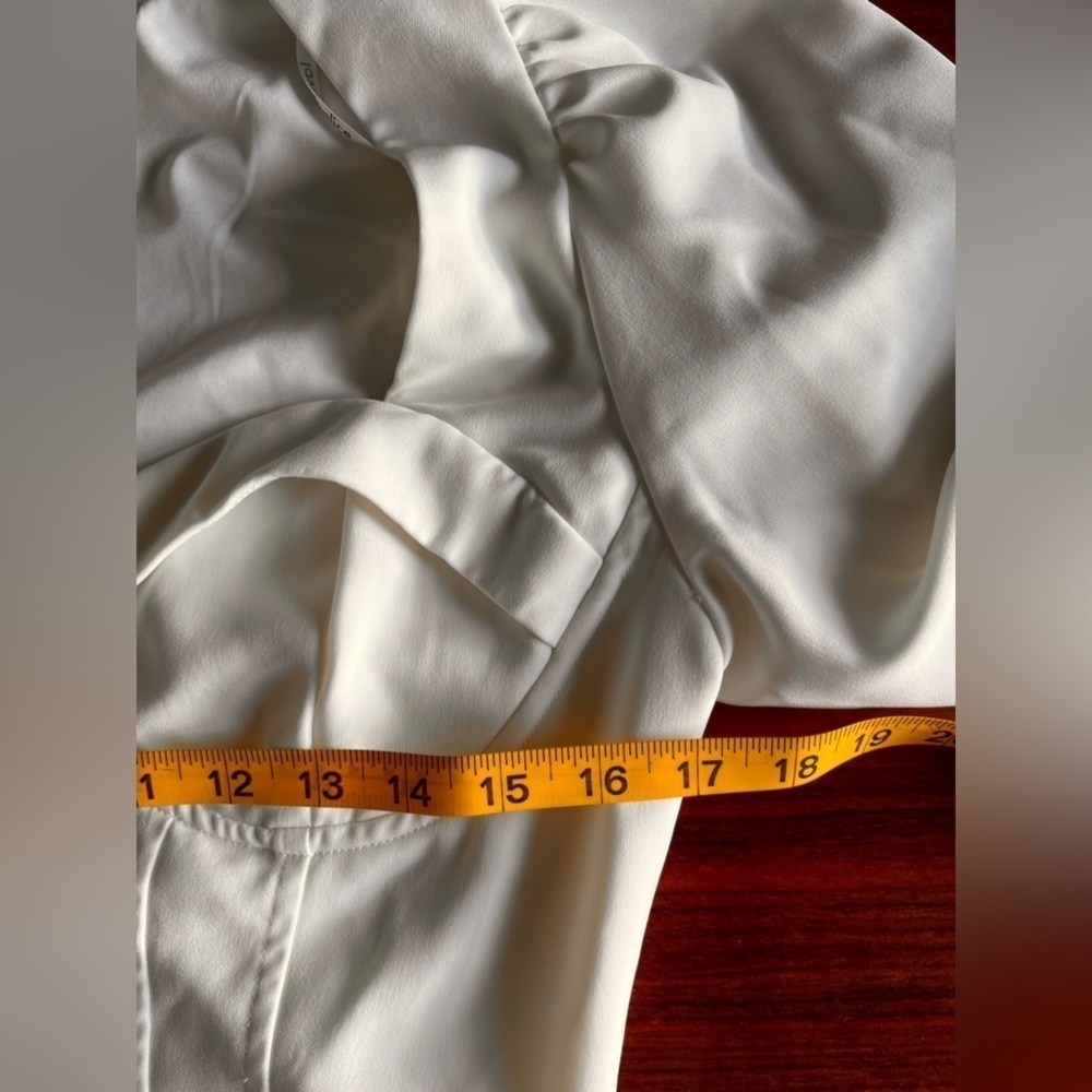 Lavish Alice Puff Sleeve Corset Top in White Size US 4 - Picture 12 of 15